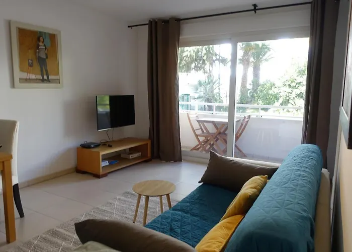 Lovely Appartement With Balcony 5Min Train Station